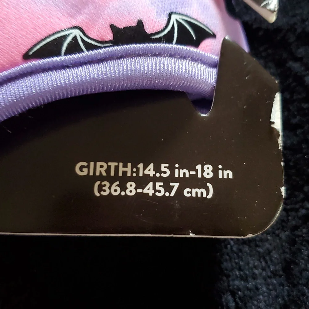 🎃🎃🎃Thrills & Chills Pink and Purple Dog Harness Sz XXS